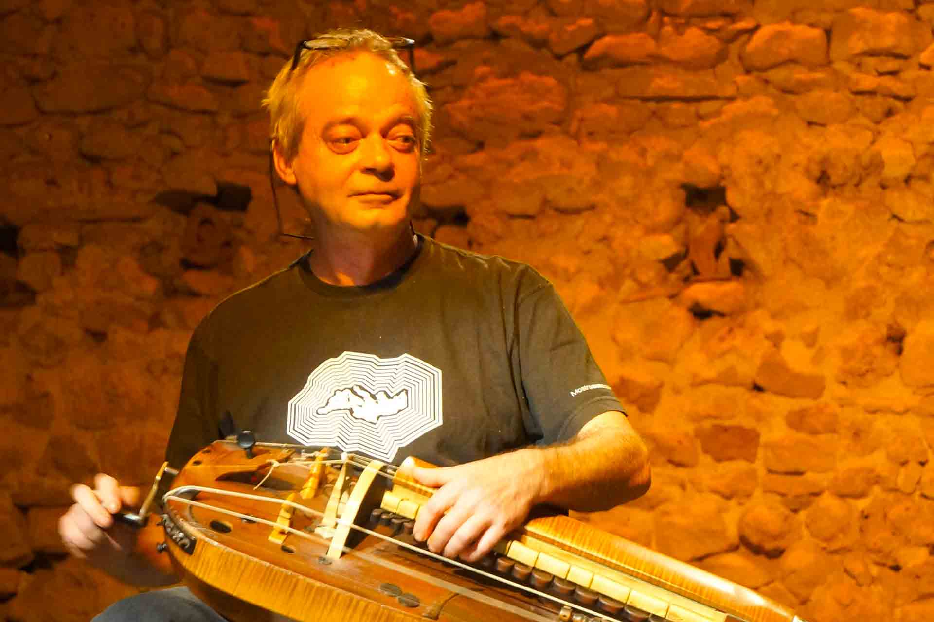 La vielle à roue par Pascal Lefeuvre