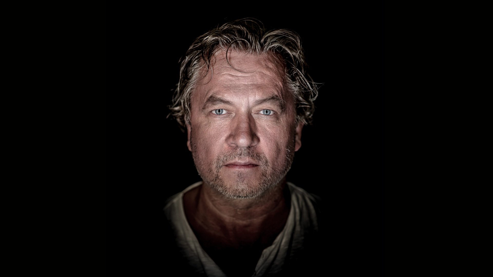 NILS PETTER MOLVÆR